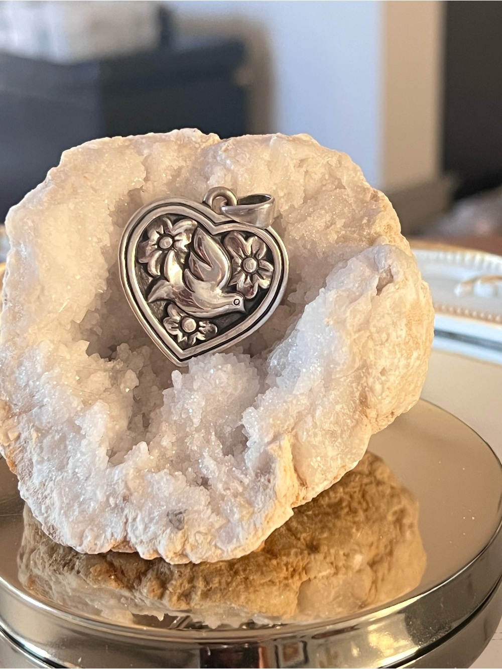 James Avery Retired Heart Dove Pendant Necklace
